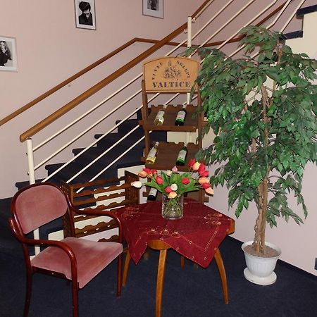 Apartmany Cesky Dvur Mariańskie Łaźnie Zewnętrze zdjęcie