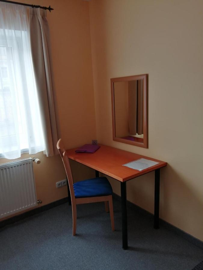 Apartmany Cesky Dvur Mariańskie Łaźnie Zewnętrze zdjęcie