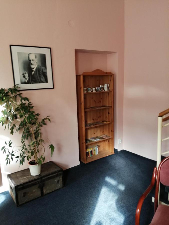 Apartmany Cesky Dvur Mariańskie Łaźnie Zewnętrze zdjęcie